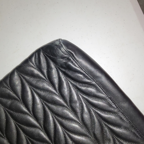 KATE SPADE QUILTED TOTE BAG, BLACK MED - Picture 2 of 3